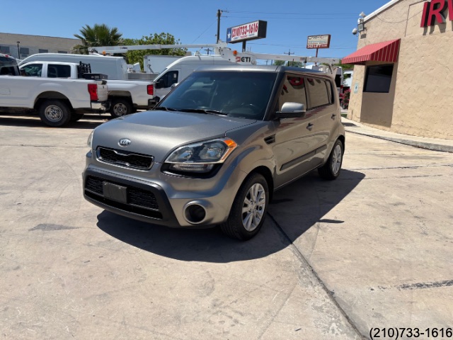 2013 Kia Soul photo 3
