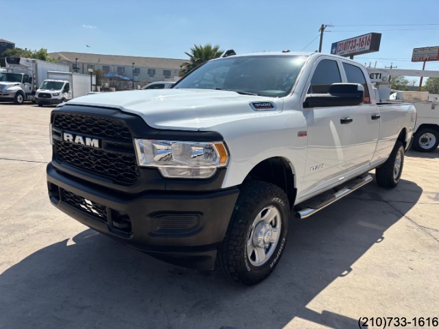 2022 Ram 3500 Tradesman photo 3