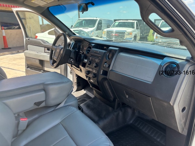 2013 Ford F-150 XL photo 19