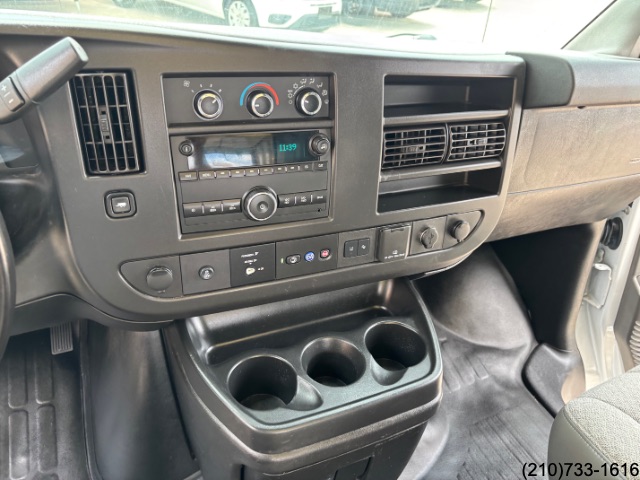 2021 Chevrolet Express Cutaway photo 18