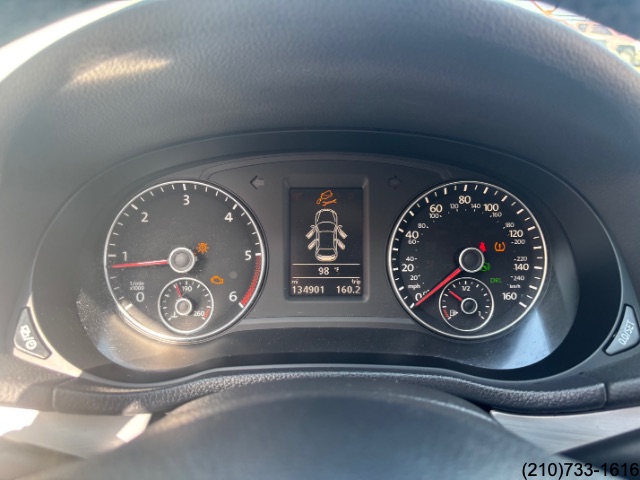 2013 Volkswagen Passat TDI SE photo 19