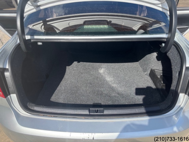 2013 Volkswagen Passat TDI SE photo 25