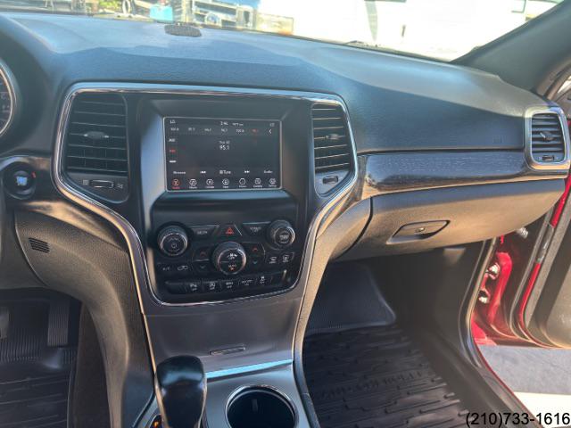 2018 Jeep Grand Cherokee Laredo E photo 21