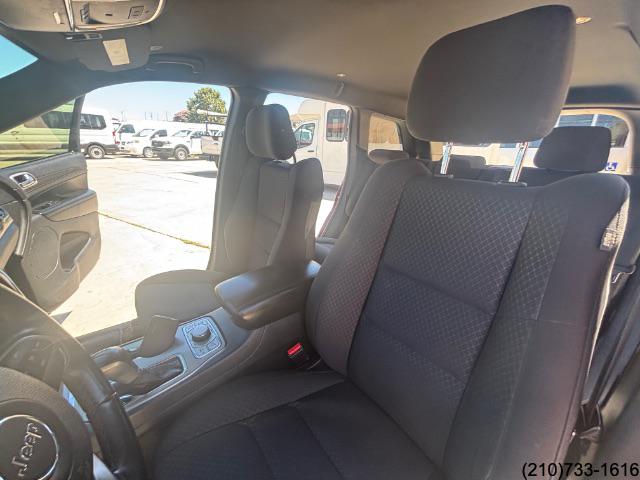 2018 Jeep Grand Cherokee Laredo E photo 22