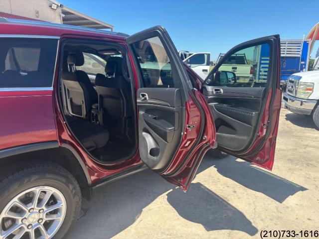 2018 Jeep Grand Cherokee Laredo E photo 27