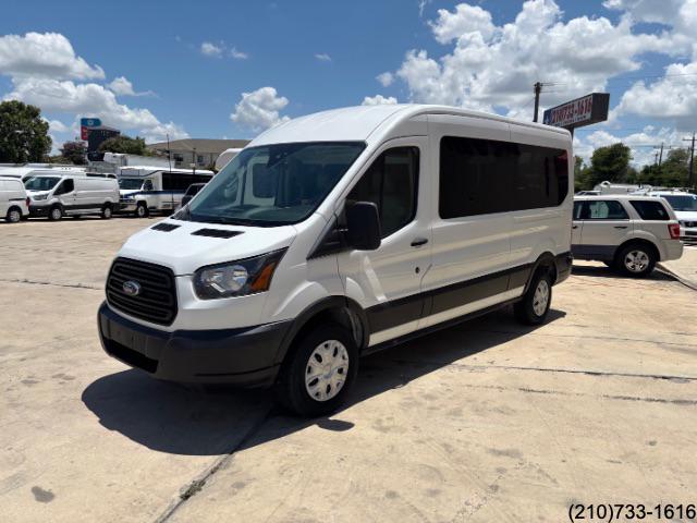 2019 Ford Transit Passenger XL photo 3