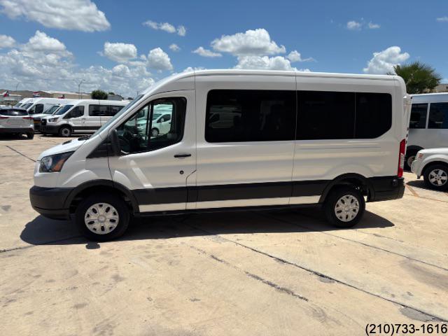 2019 Ford Transit Passenger XL photo 4