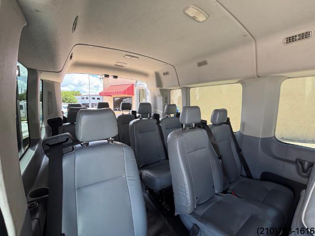 2019 Ford Transit Passenger XL photo 24