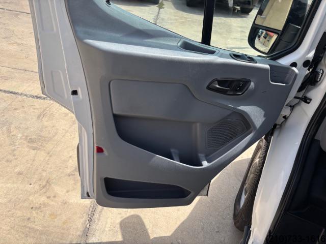 2018 Ford Transit Van photo 13