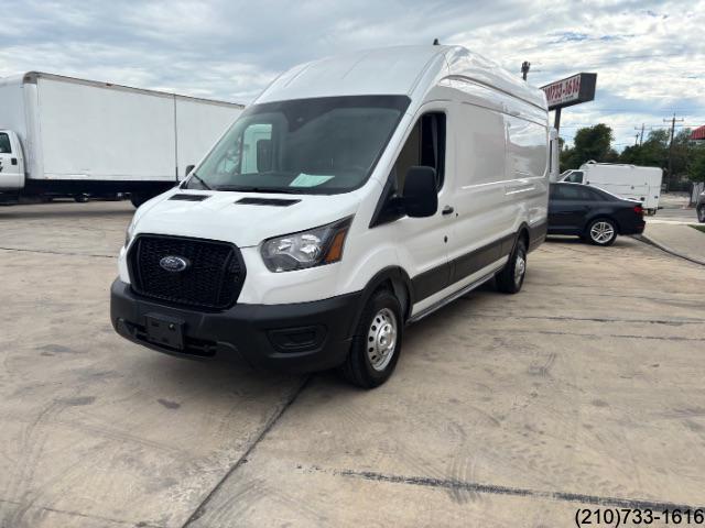 2023 Ford Transit Cargo Van photo 3