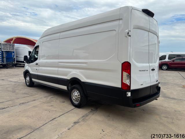 2023 Ford Transit Cargo Van photo 5