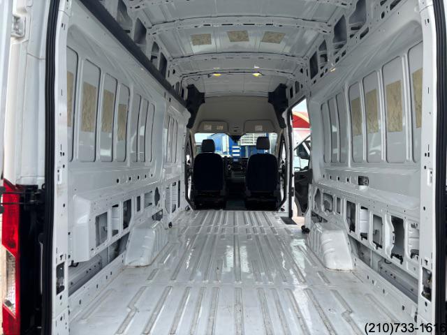 2023 Ford Transit Cargo Van photo 20