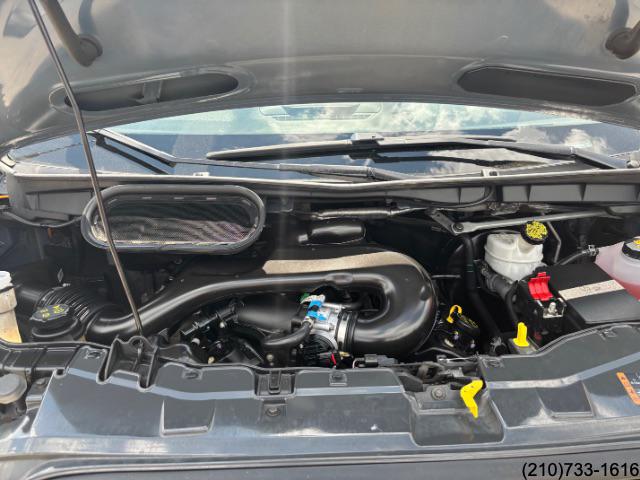2019 Ford Transit Van photo 9
