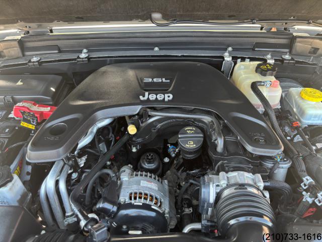 2019 Jeep Wrangler Unlimited Sport S photo 9