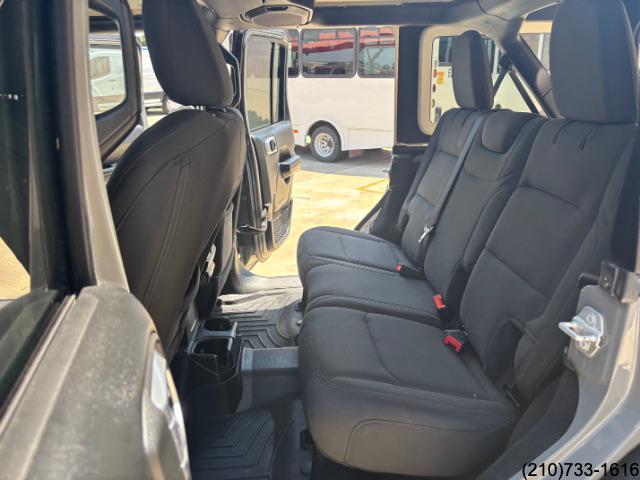 2019 Jeep Wrangler Unlimited Sport S photo 21