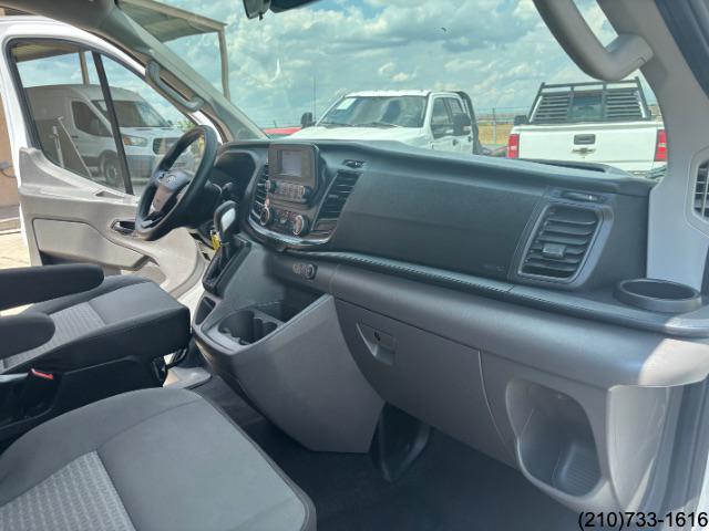 2021 Ford Transit Passenger XLT photo 22