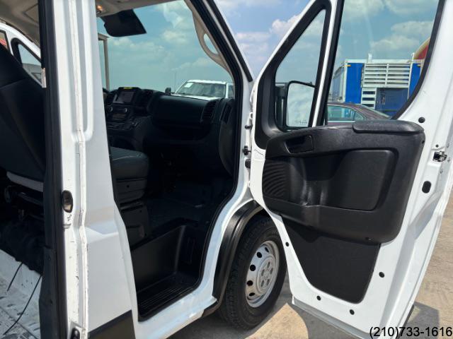 2023 Ram ProMaster 2500 photo 21