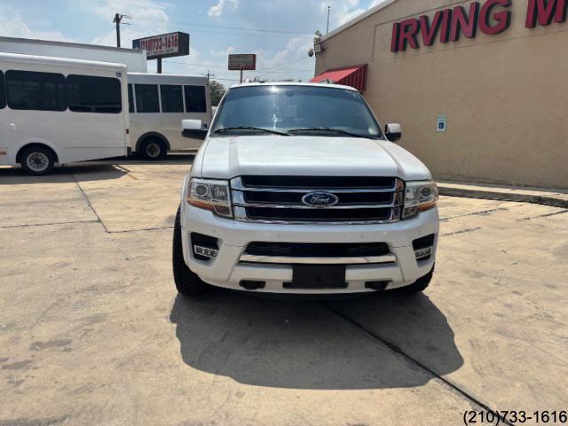 2017 Ford Expedition Limited photo 2