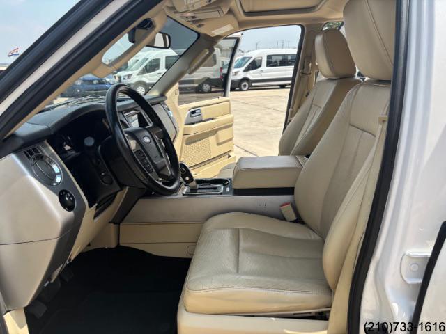 2017 Ford Expedition Limited photo 13