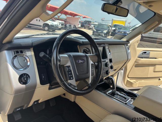 2017 Ford Expedition Limited photo 14