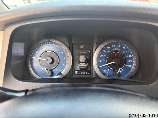 2020 Toyota Sienna LE photo 18