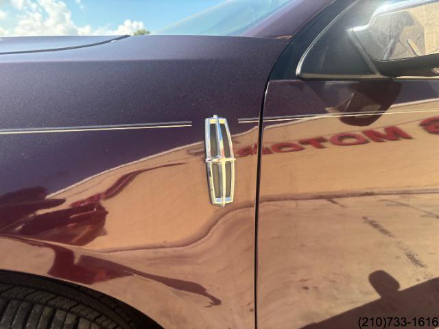 2012 Lincoln MKZ Hybrid photo 7