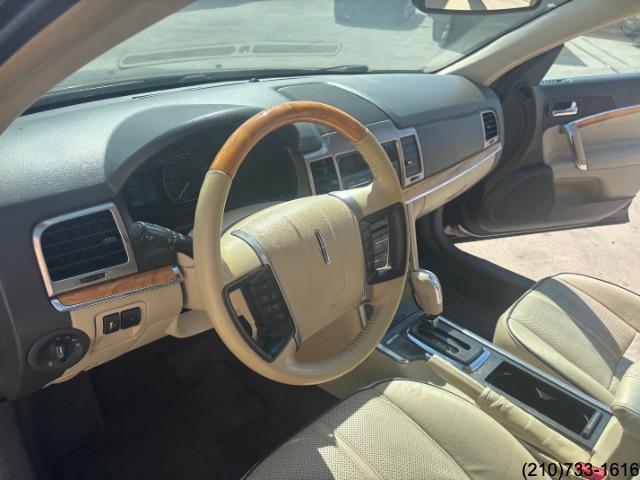 2012 Lincoln MKZ Hybrid photo 14