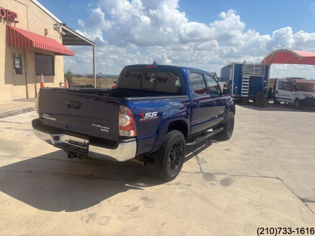 2015 Toyota Tacoma PreRunner photo 8