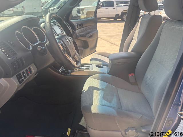 2015 Toyota Tacoma PreRunner photo 15