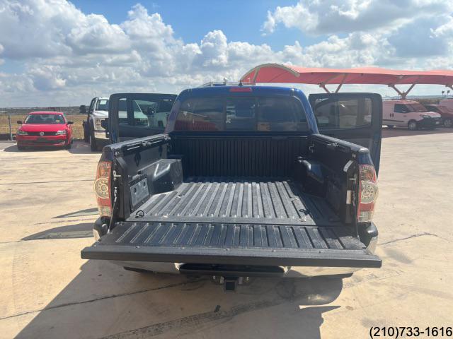 2015 Toyota Tacoma PreRunner photo 22
