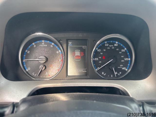 2016 Toyota RAV4 XLE photo 15