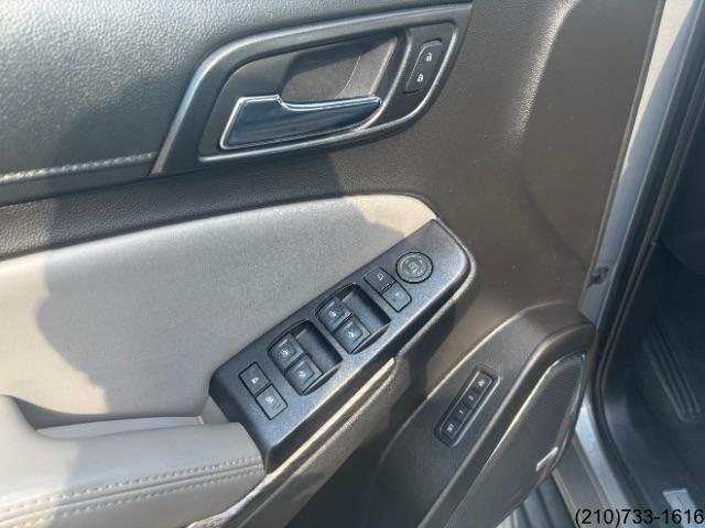 2017 Chevrolet Tahoe LT photo 14