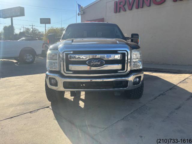 2013 Ford F-250 Lariat photo 2