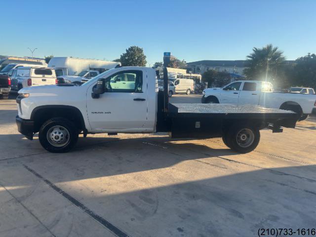2023 Chevrolet Silverado 3500HD Work Truck photo 2