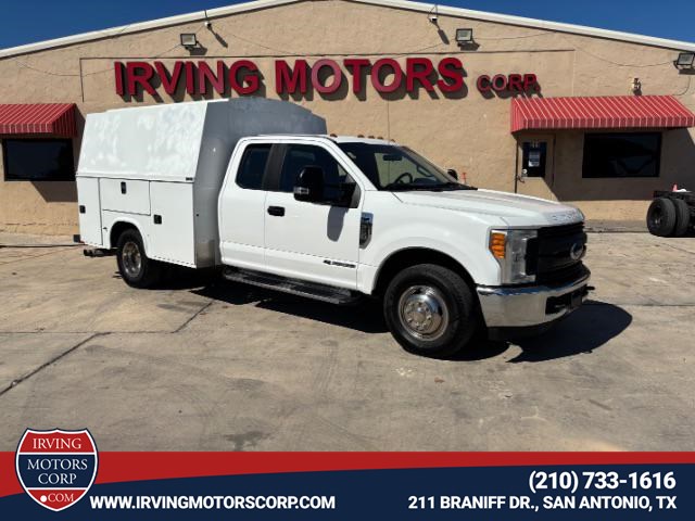 2019 Ford Super Duty F-350 DRW XL - Irving Motors Corp