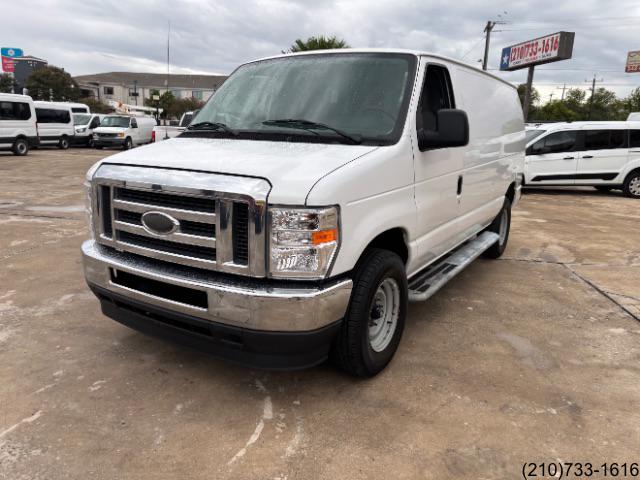 Ford Econoline photo 3