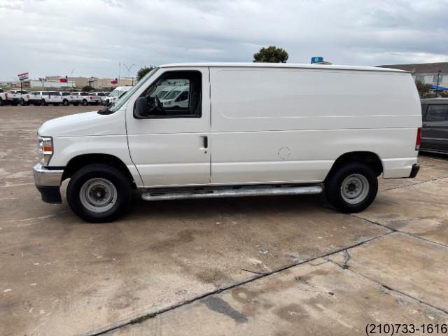 Ford Econoline photo 4