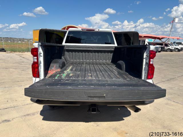 Chevrolet Silverado photo 25