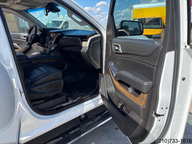 GMC Yukon XL photo 32