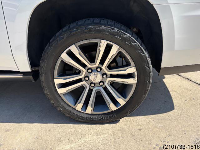 GMC Yukon XL photo 34