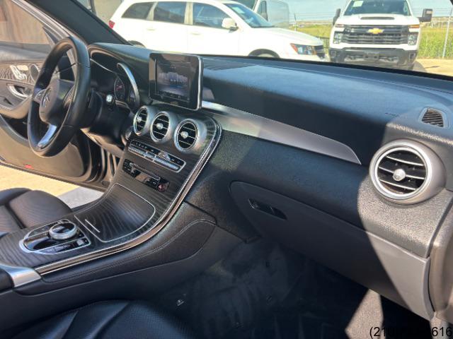 Mercedes-Benz GLC photo 32