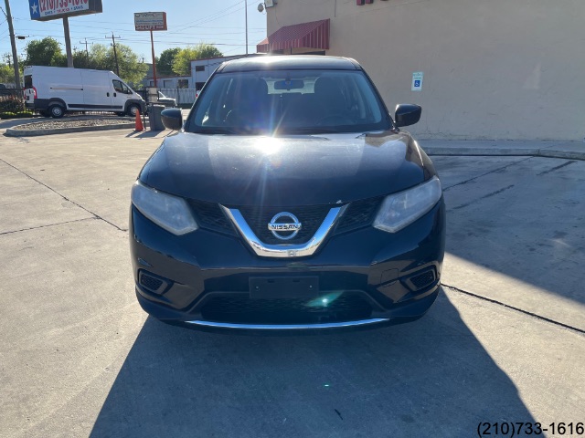 2016 Nissan Rogue S photo 2