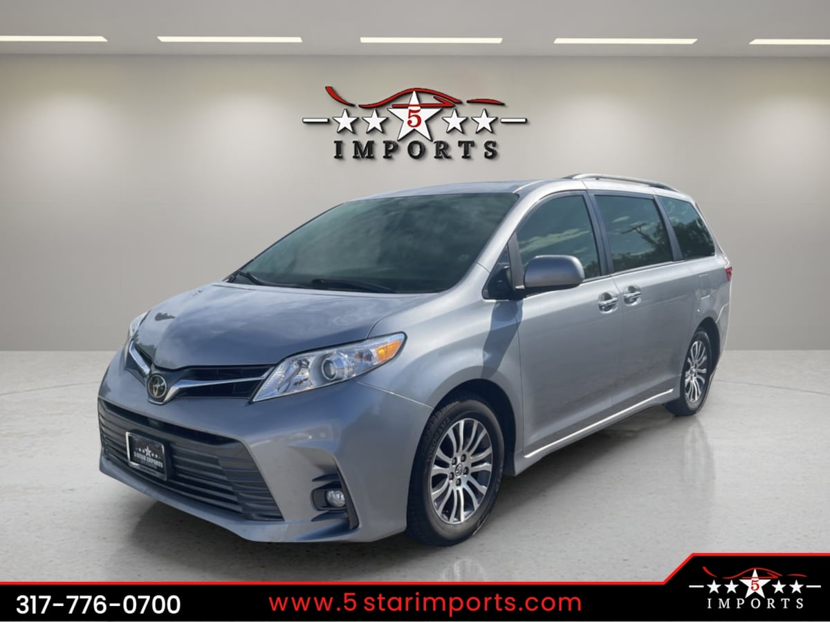 2018 Toyota Sienna Limited Premium 7-Passenger FWD