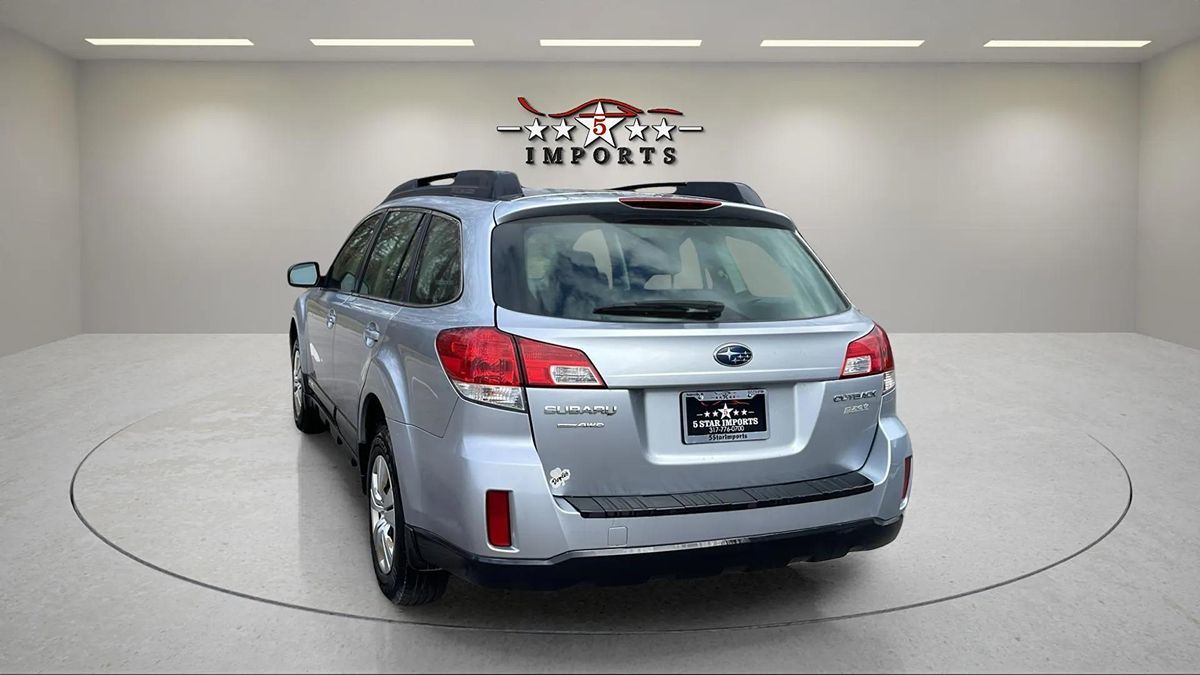 2012 Subaru Outback Base photo 4