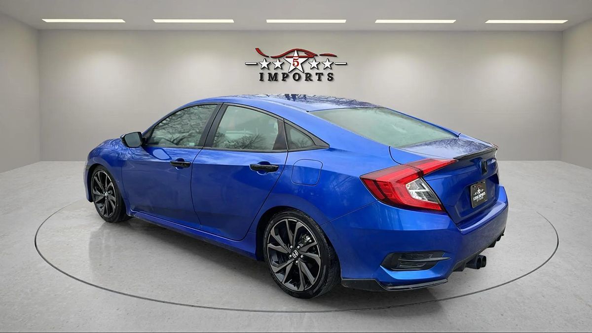 2021 Honda Civic Sport photo 3