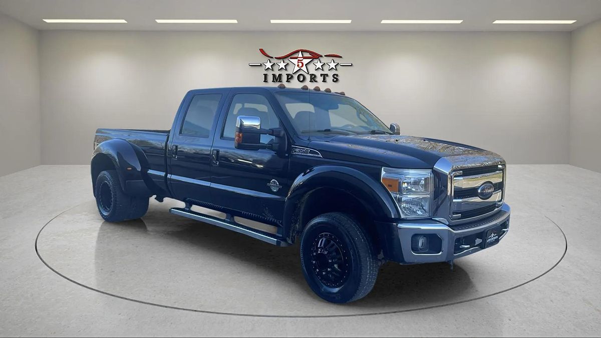 2016 Ford F-350 Super Duty Lariat photo 10