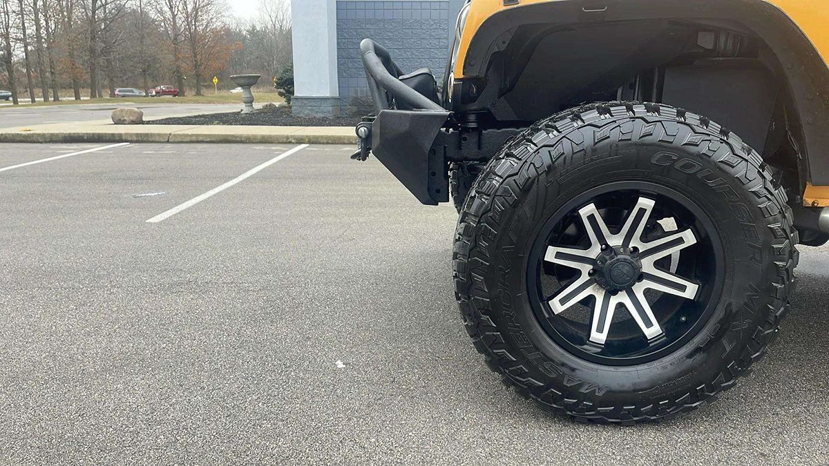 2012 Jeep Wrangler Unlimited Sport photo 23