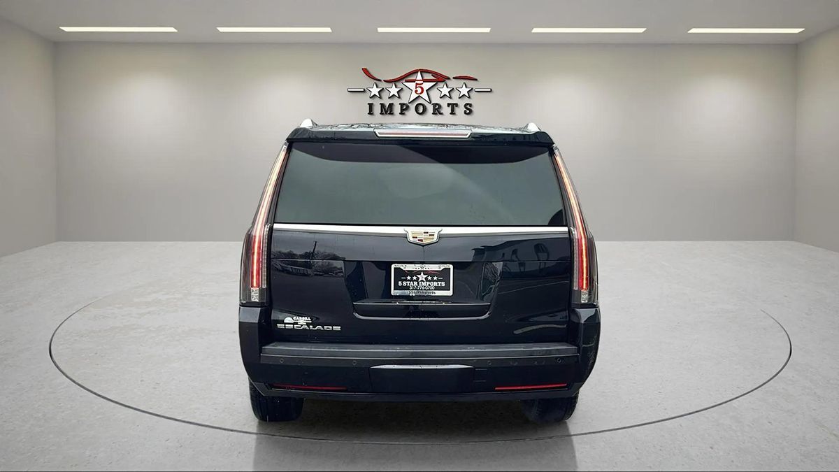 2016 Cadillac Escalade Luxury photo 6