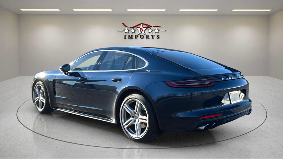 2019 Porsche Panamera Base - Photo 3