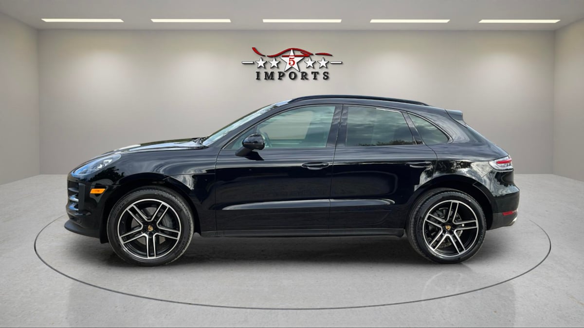 2021 Porsche Macan S - Photo 2